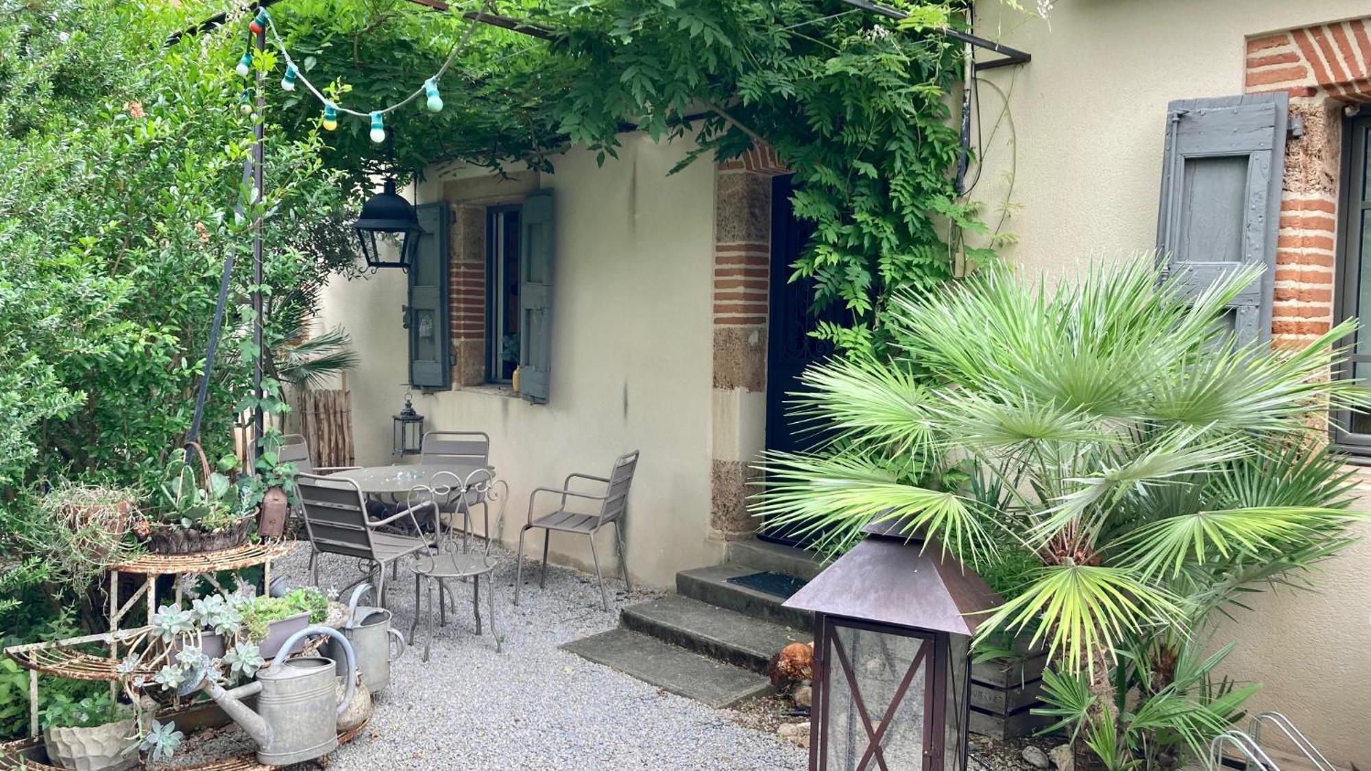16 Bis-Gite-Hotel-Appartement Marssac-sur-Tarn Exterior foto