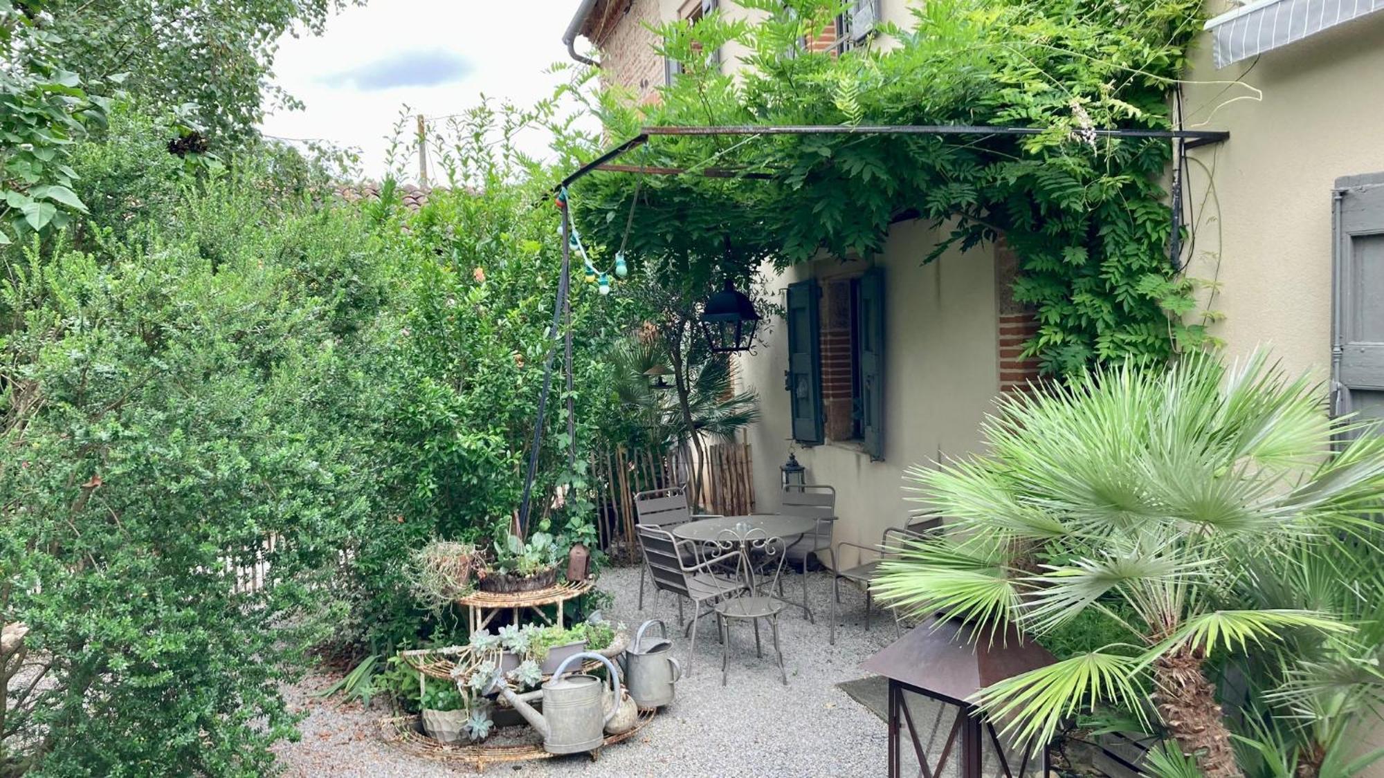 16 Bis-Gite-Hotel-Appartement Marssac-sur-Tarn Exterior foto